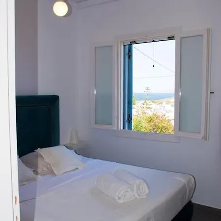 Authentic Greek Island Escape بيت للعطل اجيوس ايوانيس