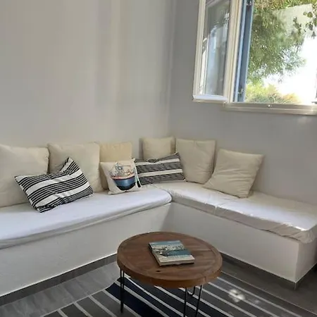 Casa vacanze Authentic Greek Island Escape Agios Ioannis (Tinos)